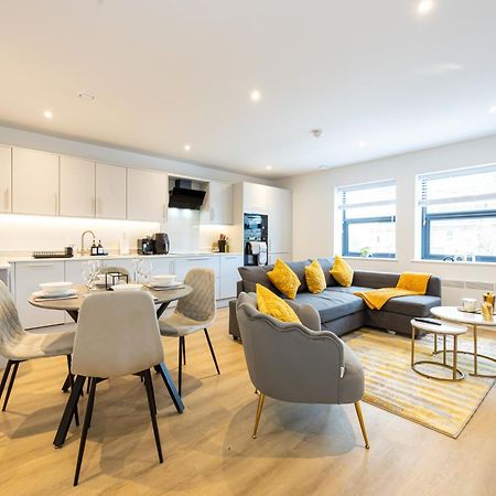 Modern 2 Bed Near Wythenshawe Hospital And Manchester Airport With Parking المظهر الخارجي الصورة